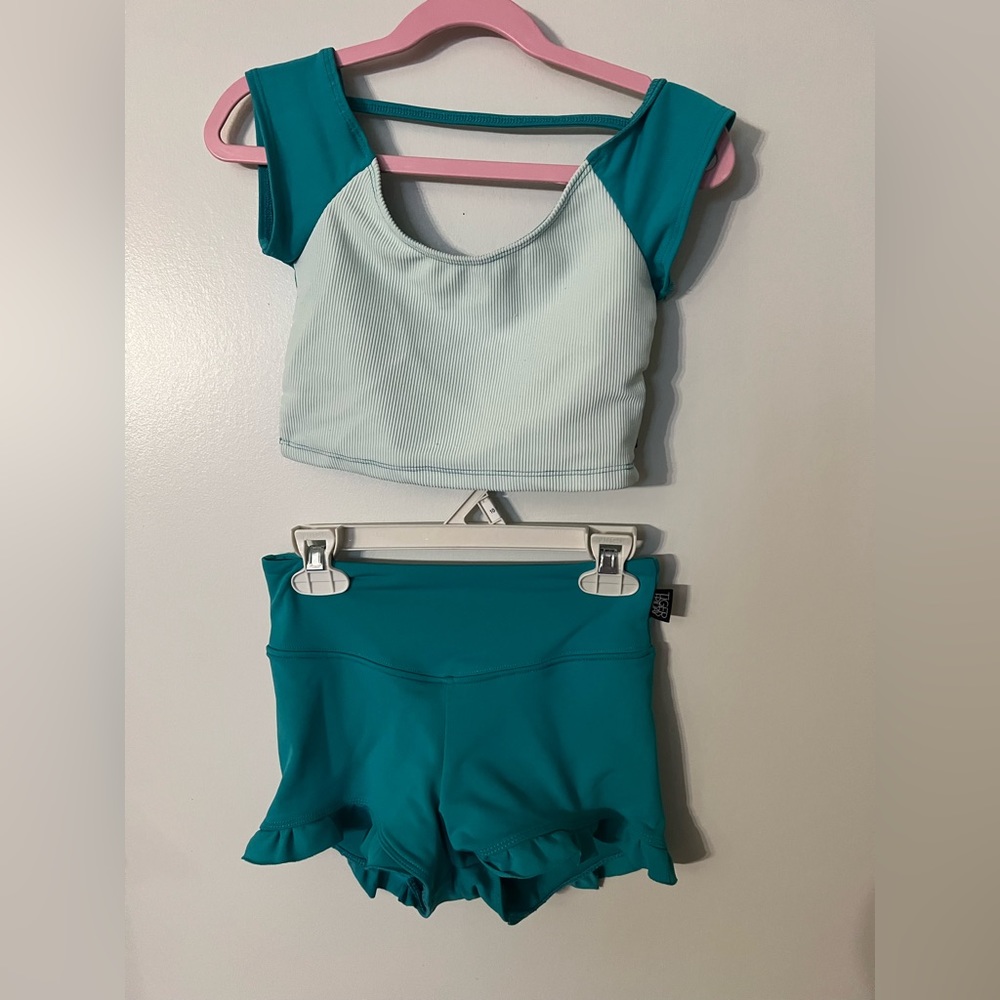 Child XL Tiger Friday set